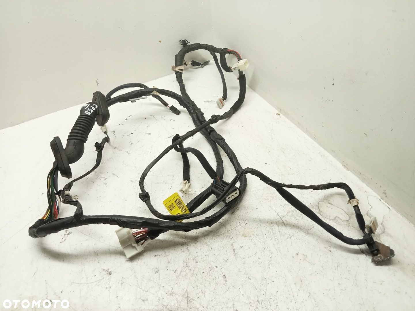 KIA CEED III KOMBI INSTALACJA TYŁ KLAPY BAGAŻNIKA - 1
