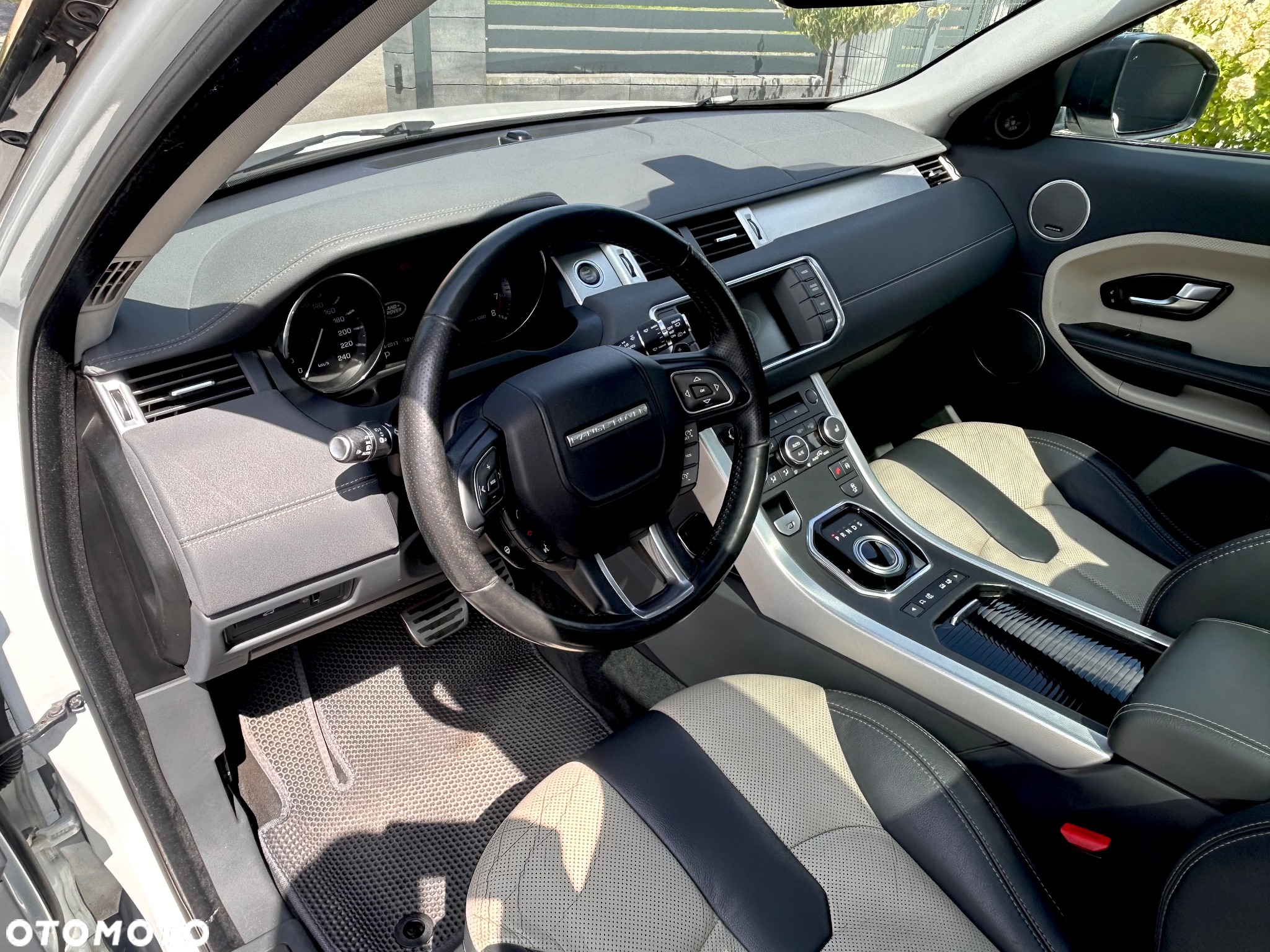 Land Rover Range Rover Evoque 2.0Si4 SE Plus / Dynamic - 15