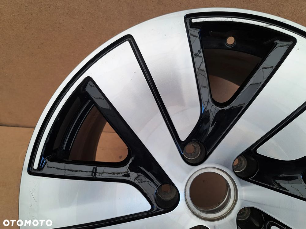 Felga Porsche Taycan 9J1 Przód 4 4s 8jx 19 et50 9J1601025BM - 2