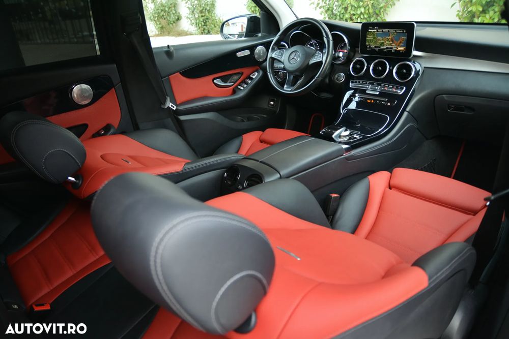 Mercedes-Benz GLC 220 d 4MATIC 9G-TRONIC - 11