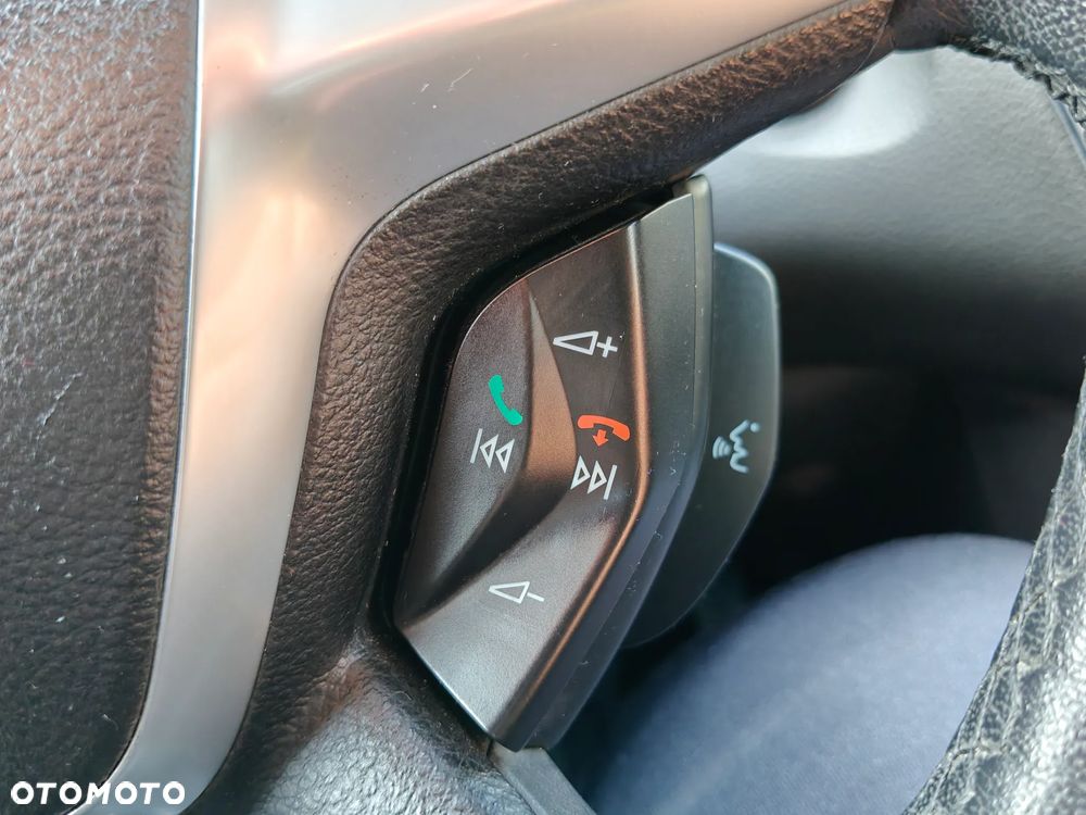 Ford Focus 1.6 EcoBoost Start-Stopp-System Titanium - 26