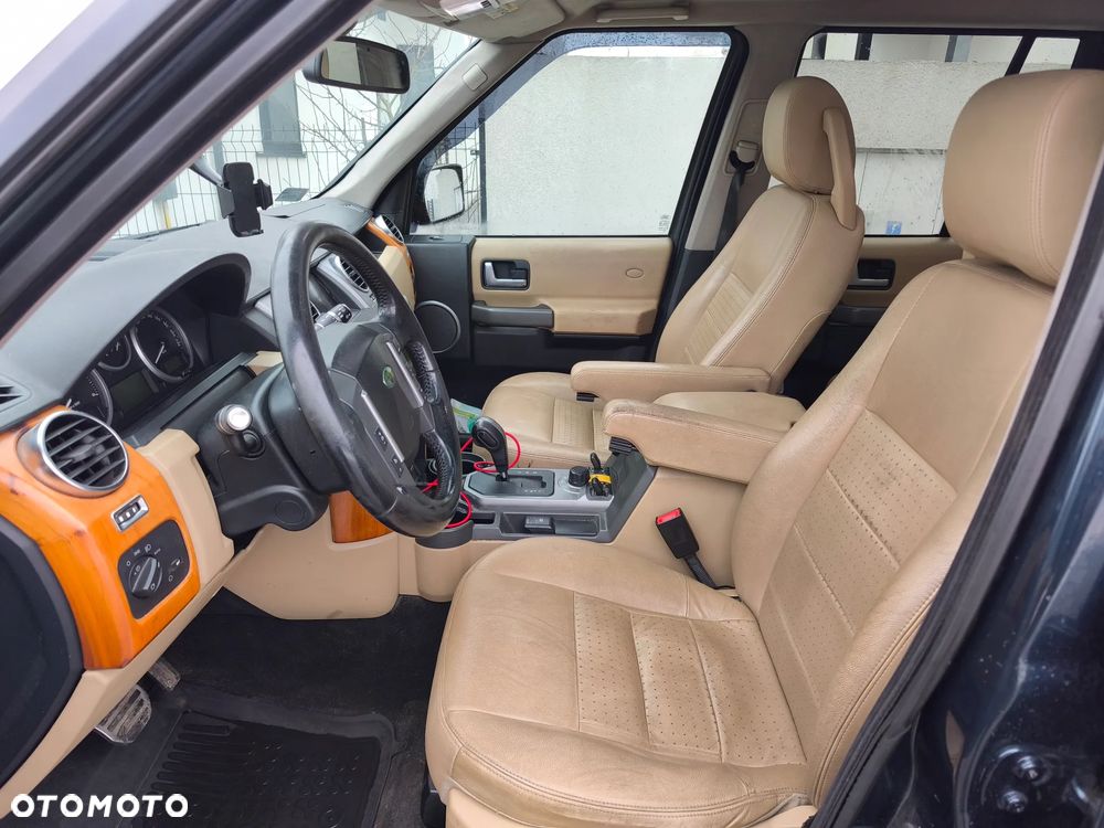 Land Rover Discovery - 17