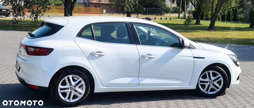 Renault Megane 1.5 dCi Zen - 9