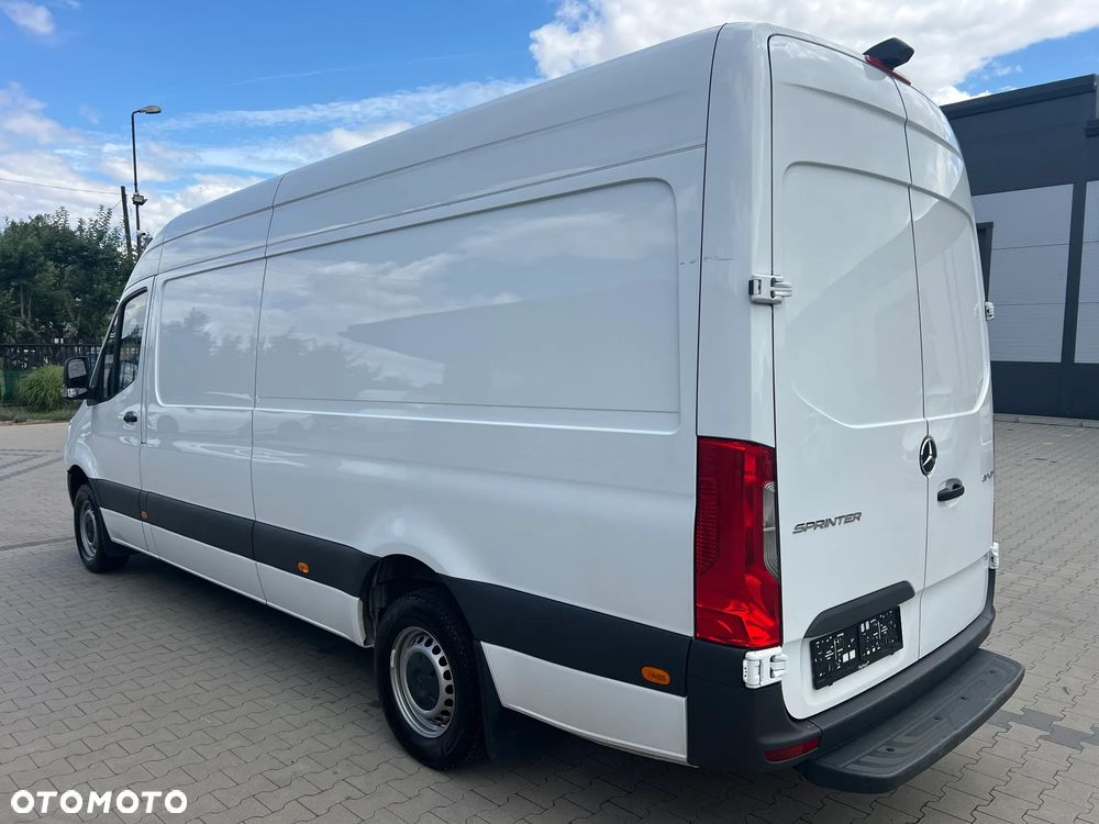 Mercedes-Benz 317 CDI - 7