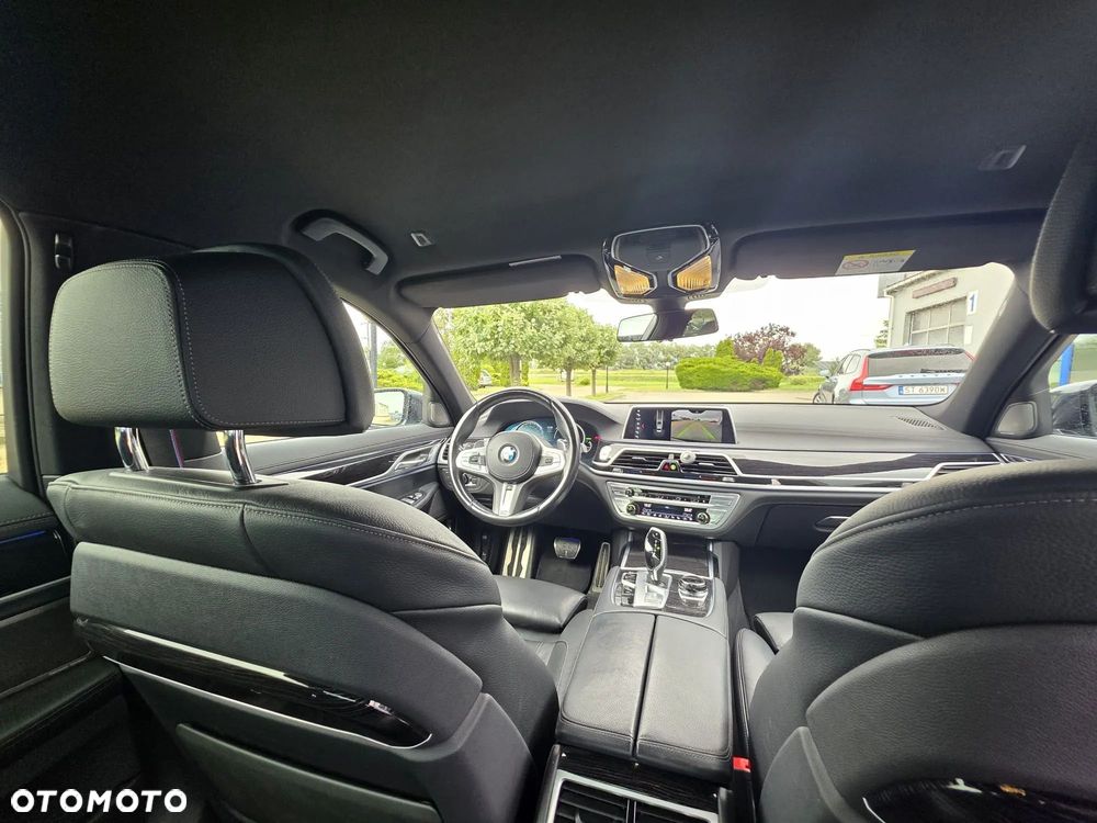 BMW Seria 7 730d xDrive - 14