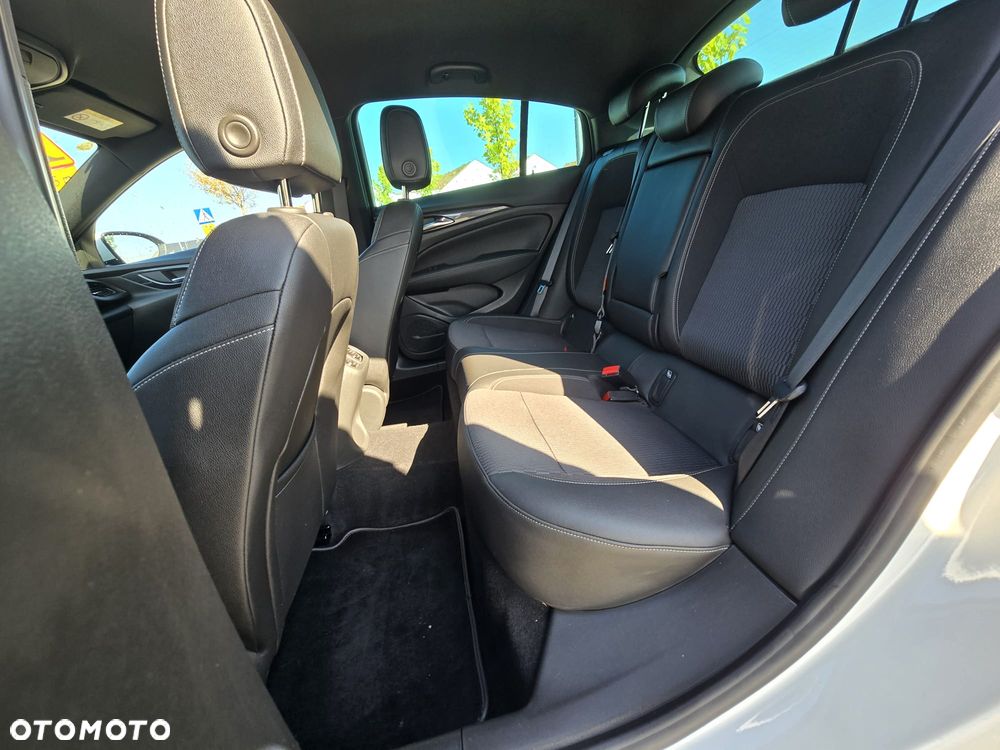 Opel Insignia 2.0 Business Innovation - 9