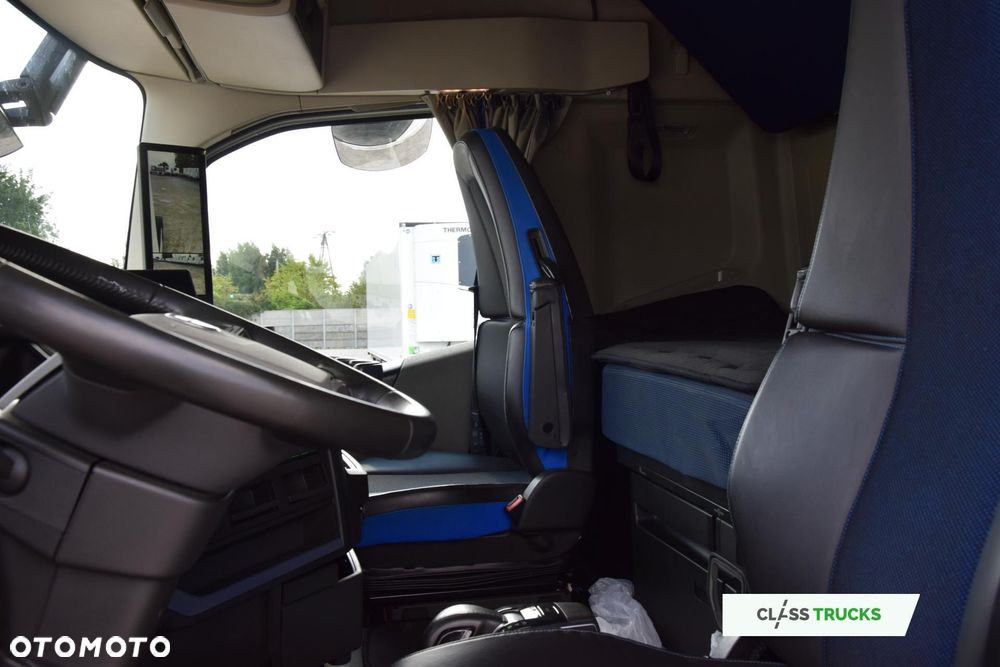 Volvo FH 460 AERO Globetrotter XL ACC i-Save I-ParkCool SideSkirts Mirror Cam - 9