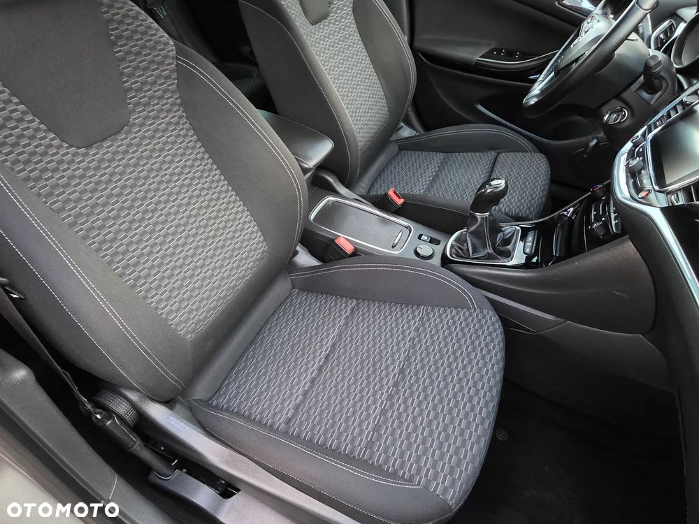 Opel Astra 1.4 Turbo Edition - 23