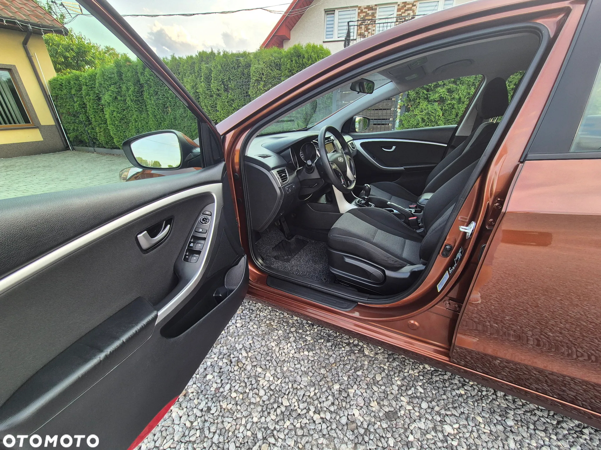 Hyundai i30 1.4 Intro Edition - 3