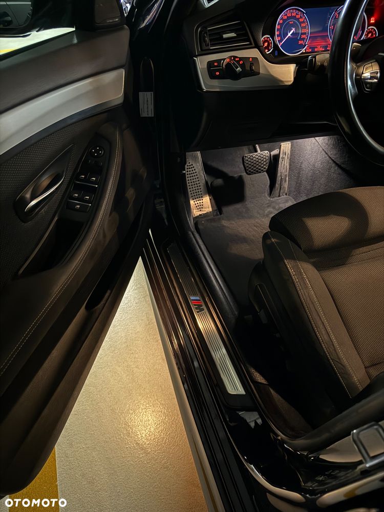 BMW Seria 5 - 16