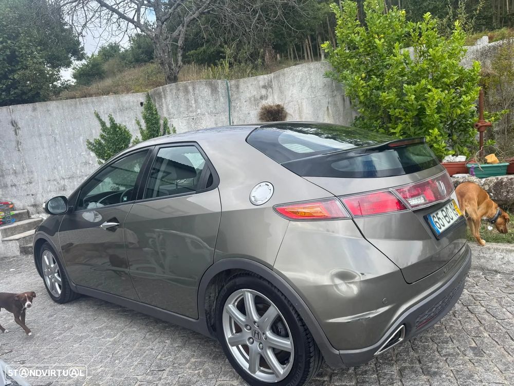 Honda Civic 1.8 Sport - 6