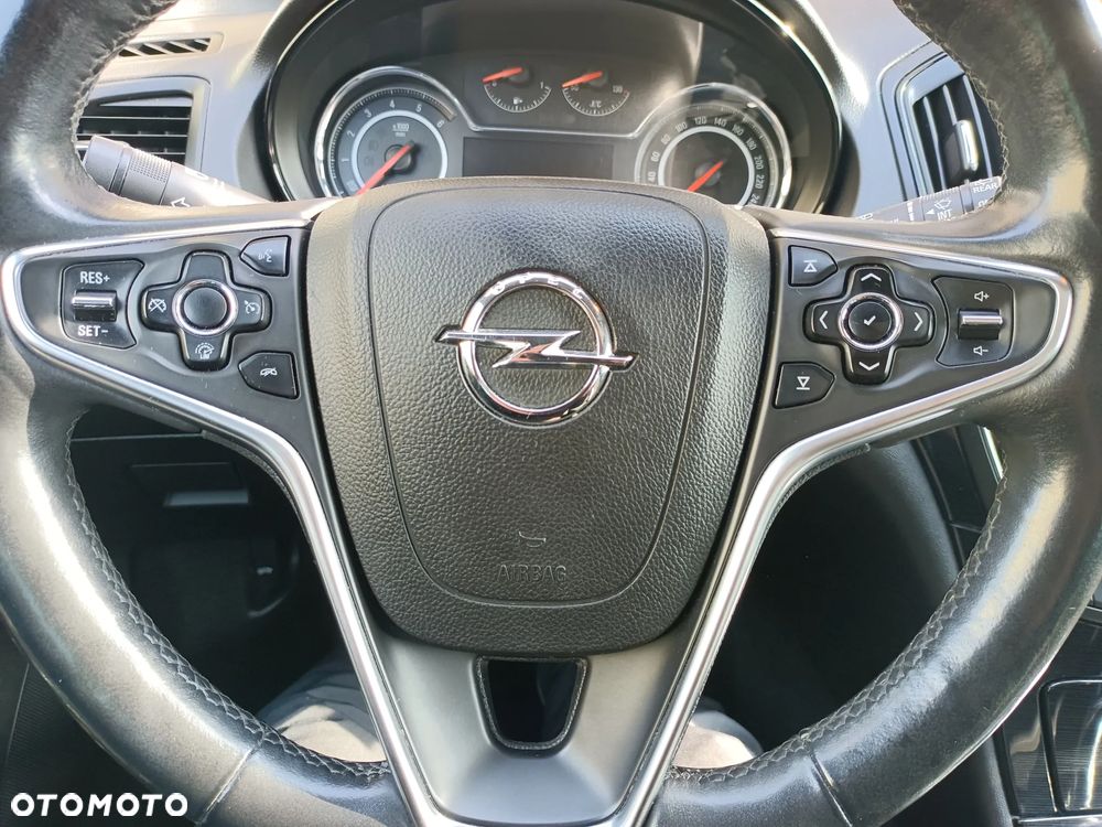 Opel Insignia 2.0 CDTI Cosmo S&S - 28