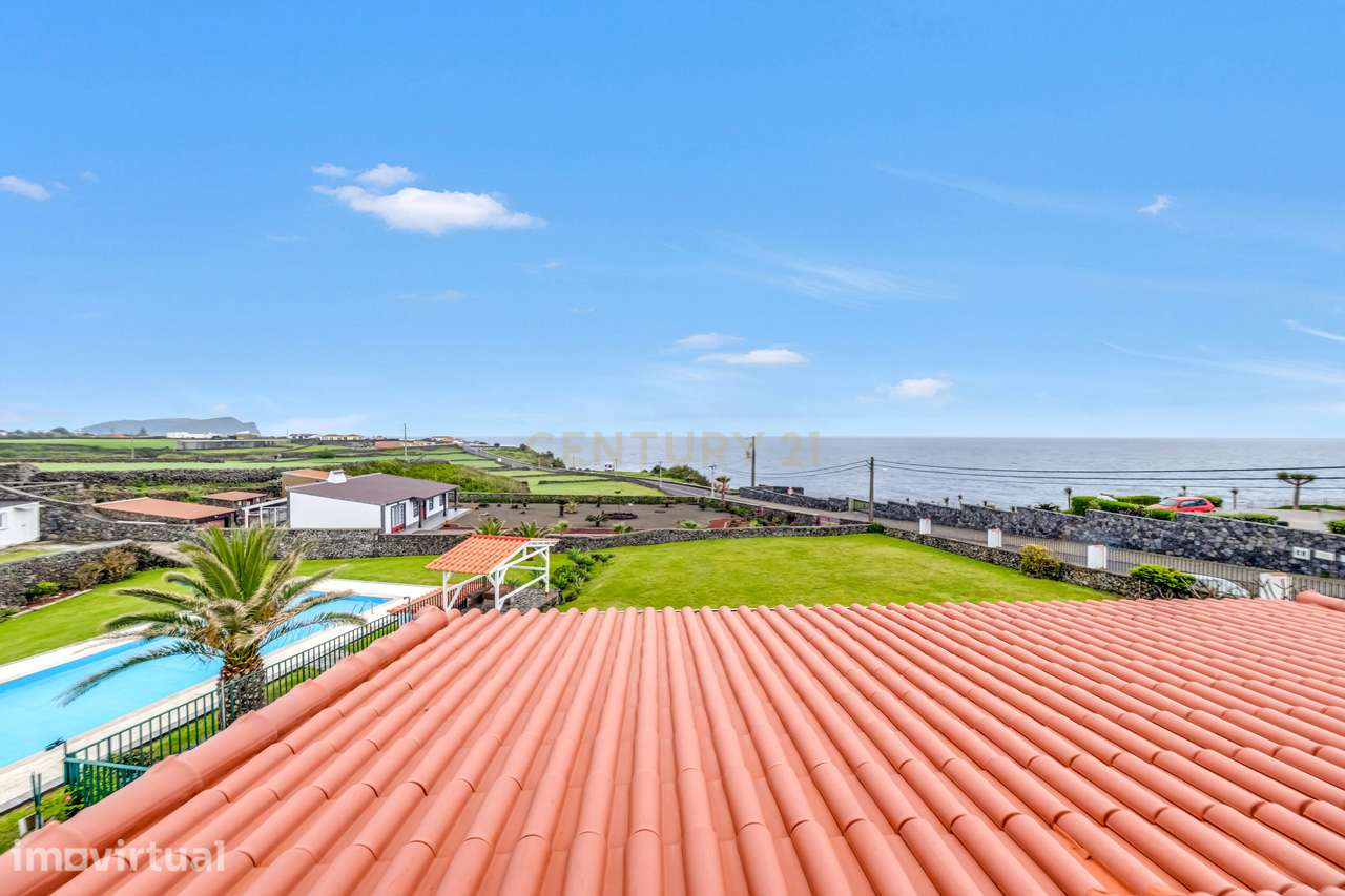 Excelente Moradia T2 + T2 no Pesqueiro – São Bartolomeu - Ilha Terceir - Grande imagem: 2/20