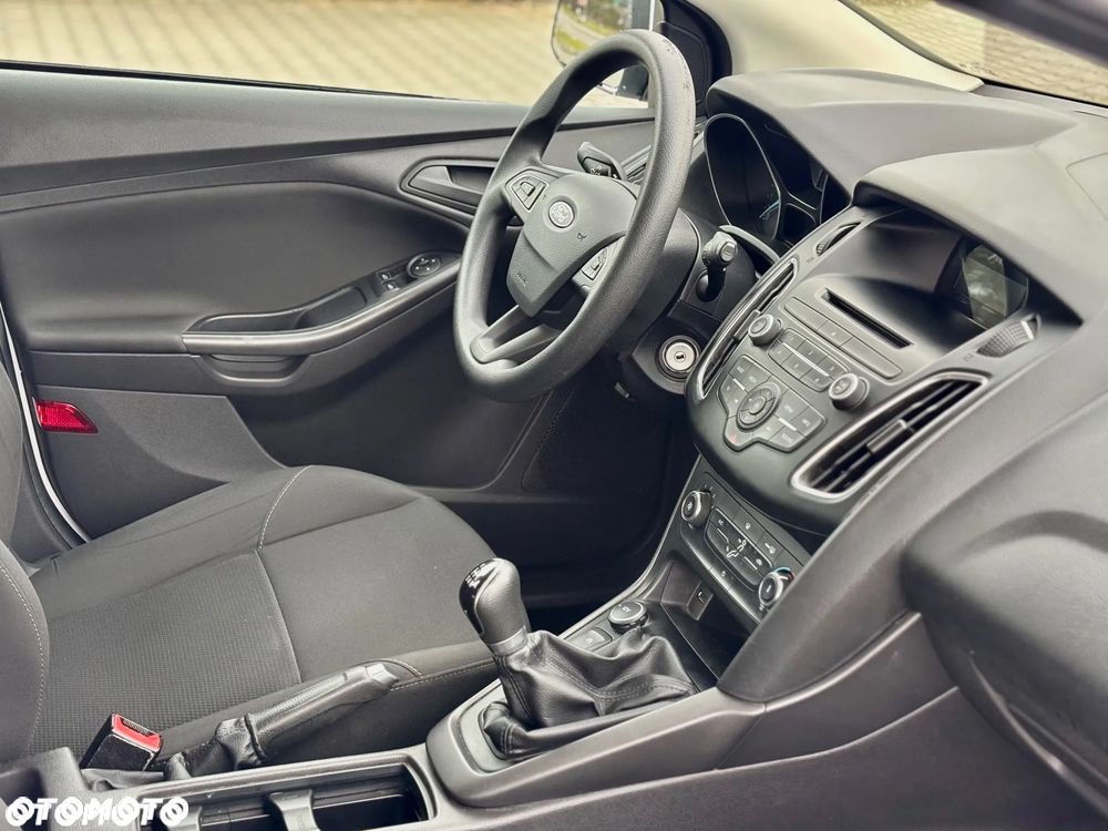 Ford Focus 1.0 EcoBoost Edition - 16