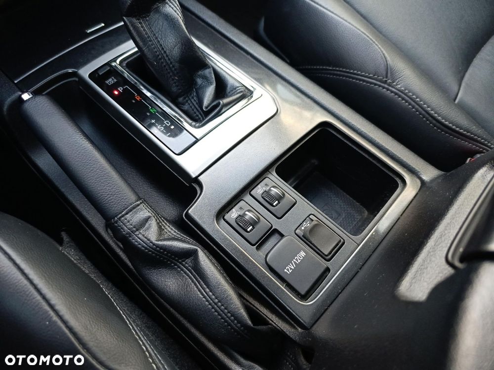 Toyota Land Cruiser LC 2.8 D-4D Invincible - 23