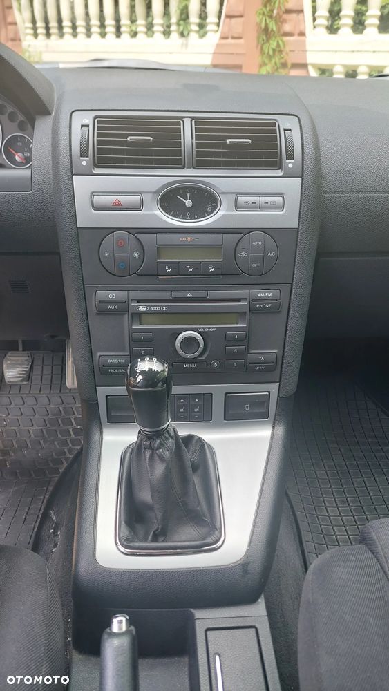 Ford Mondeo 2.0 Trend X - 18