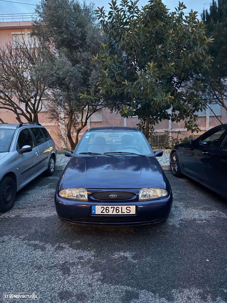 Ford Fiesta 1.8 D Studio - 1