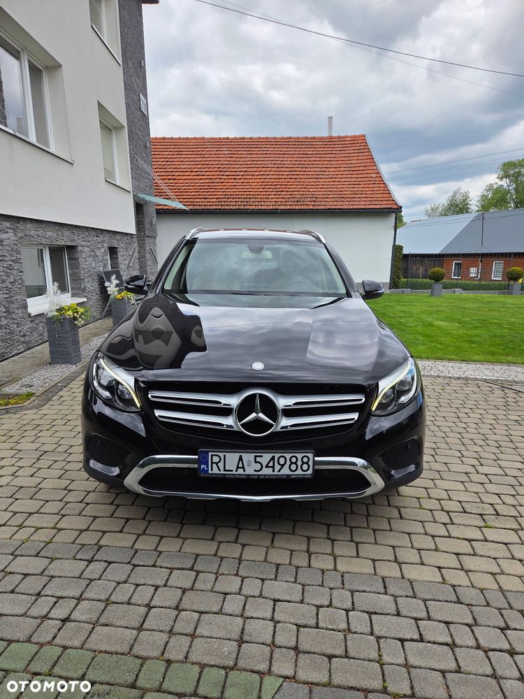 Mercedes-Benz GLC - 4