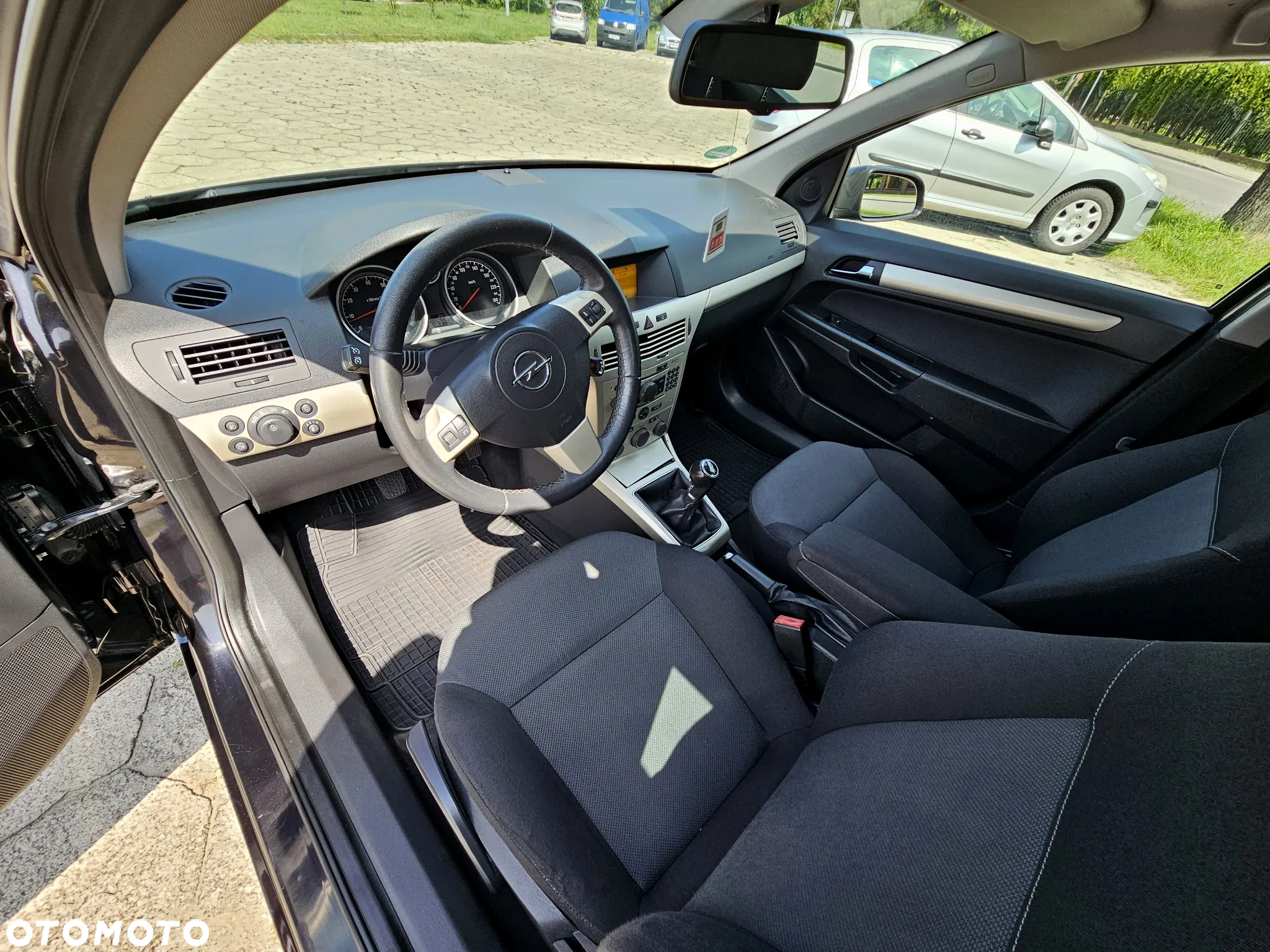 Opel Astra 1.6 Caravan NAVI - 7