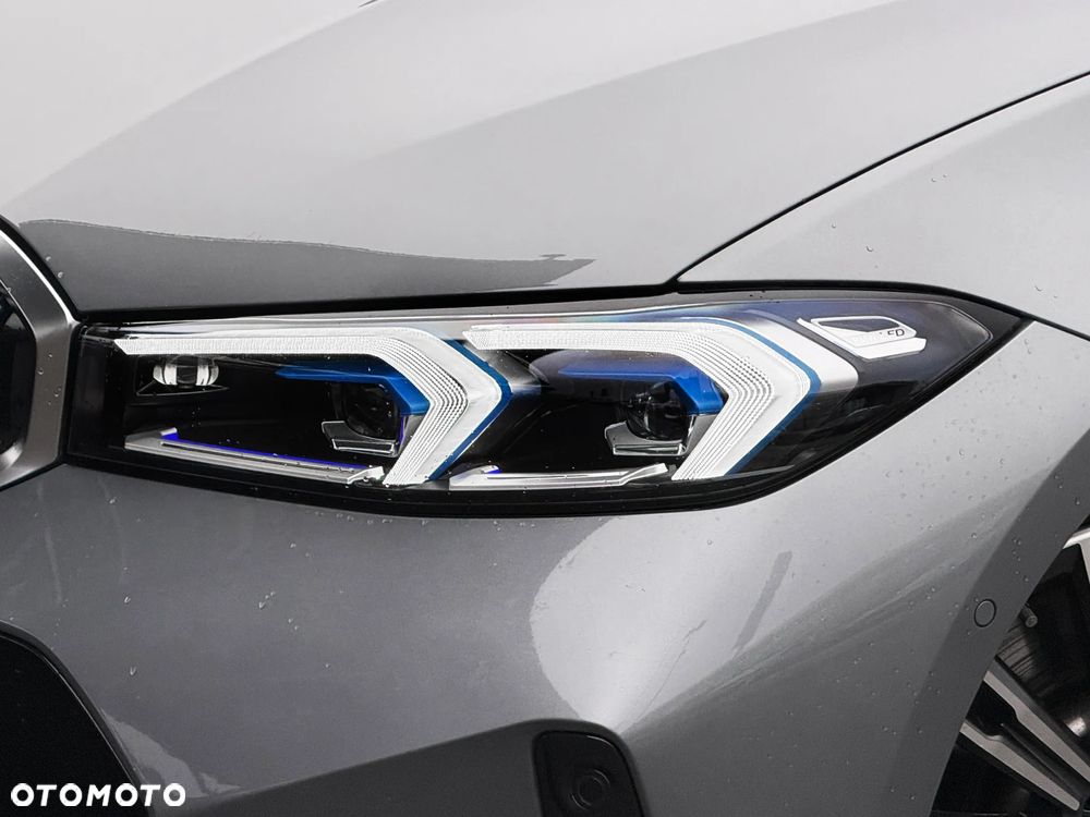 BMW Seria 3 330i xDrive M Sport - 7