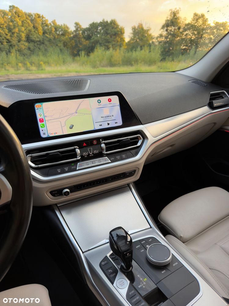 BMW Seria 3 320d Sport-Aut Efficient Dynamics Edition Luxury Line - 15