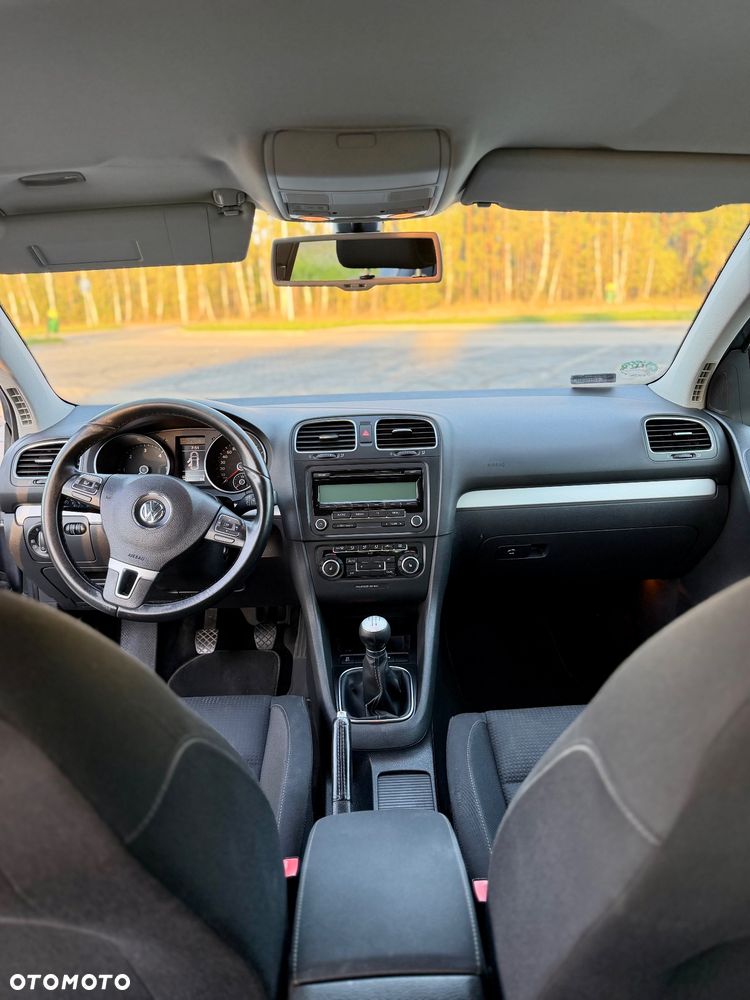 Volkswagen Golf - 9
