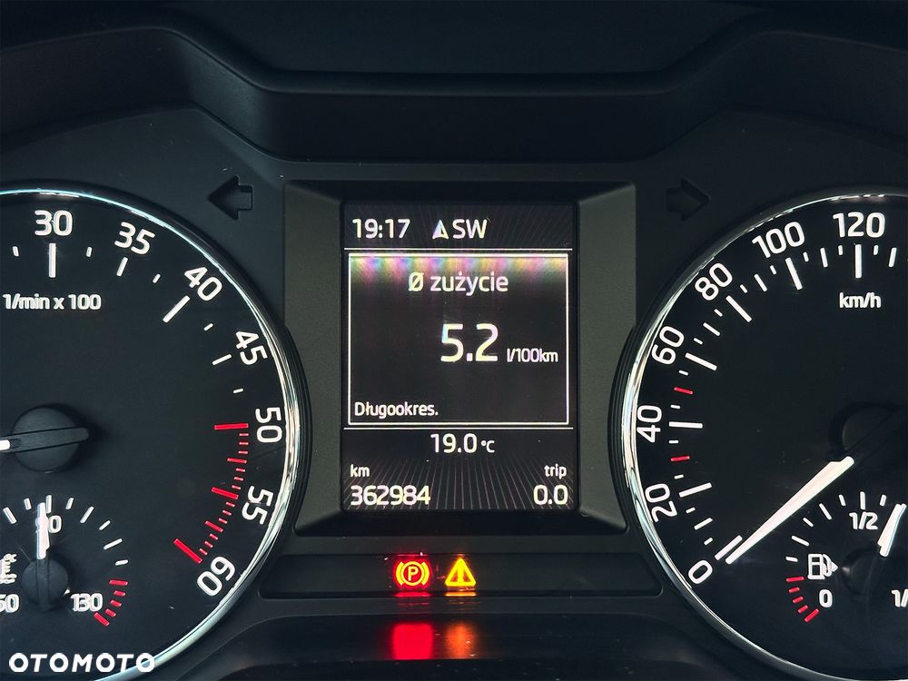 Skoda Octavia 2.0 TDI Elegance - 23