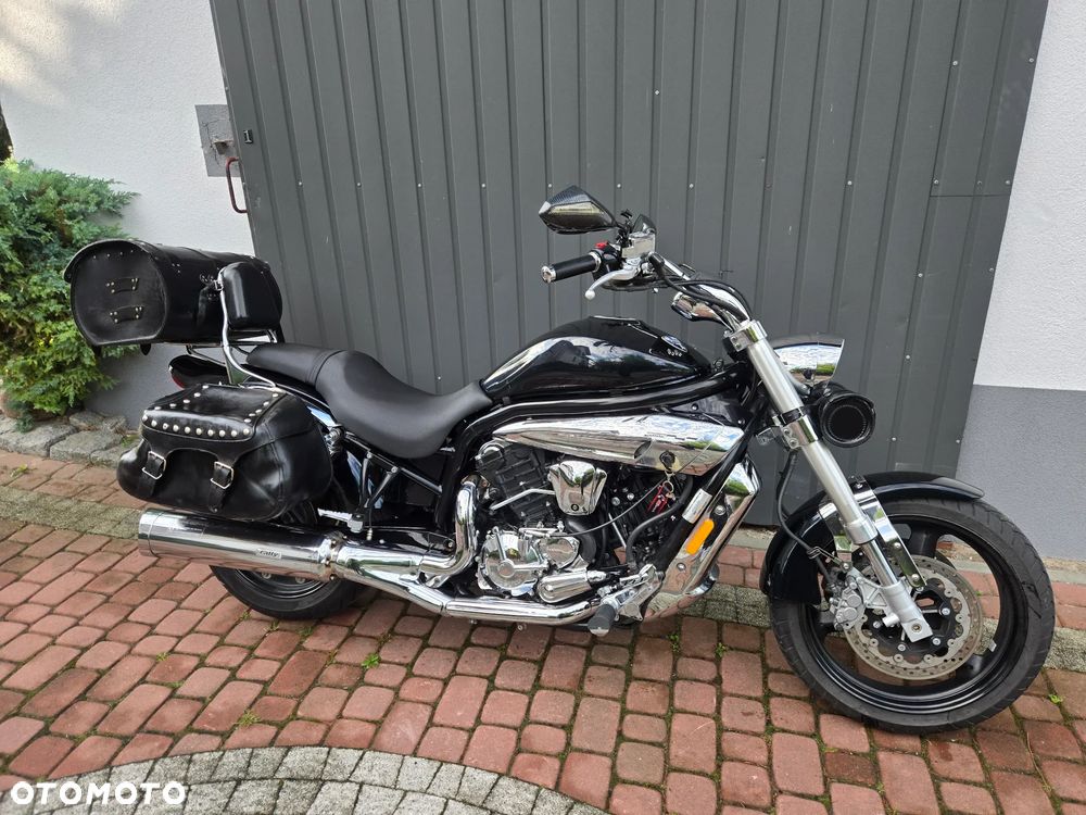 Hyosung GV - 1