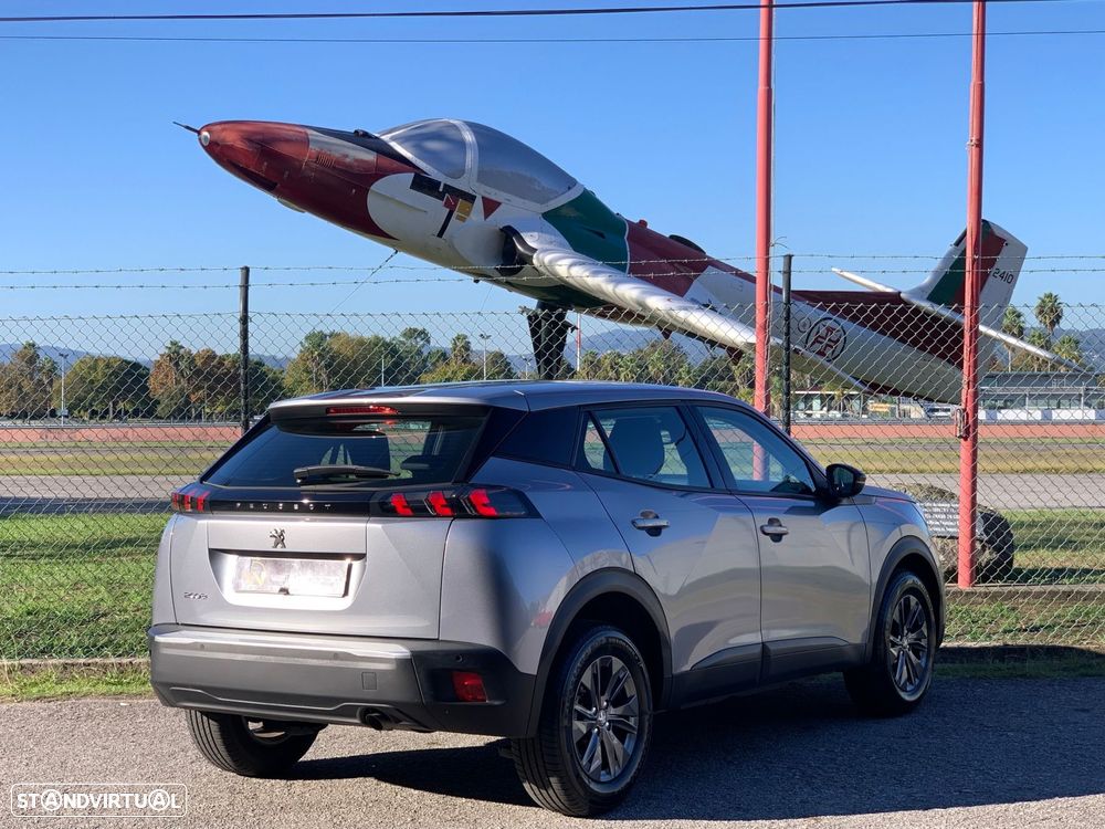 Peugeot 2008 1.2 PureTech Allure - 22