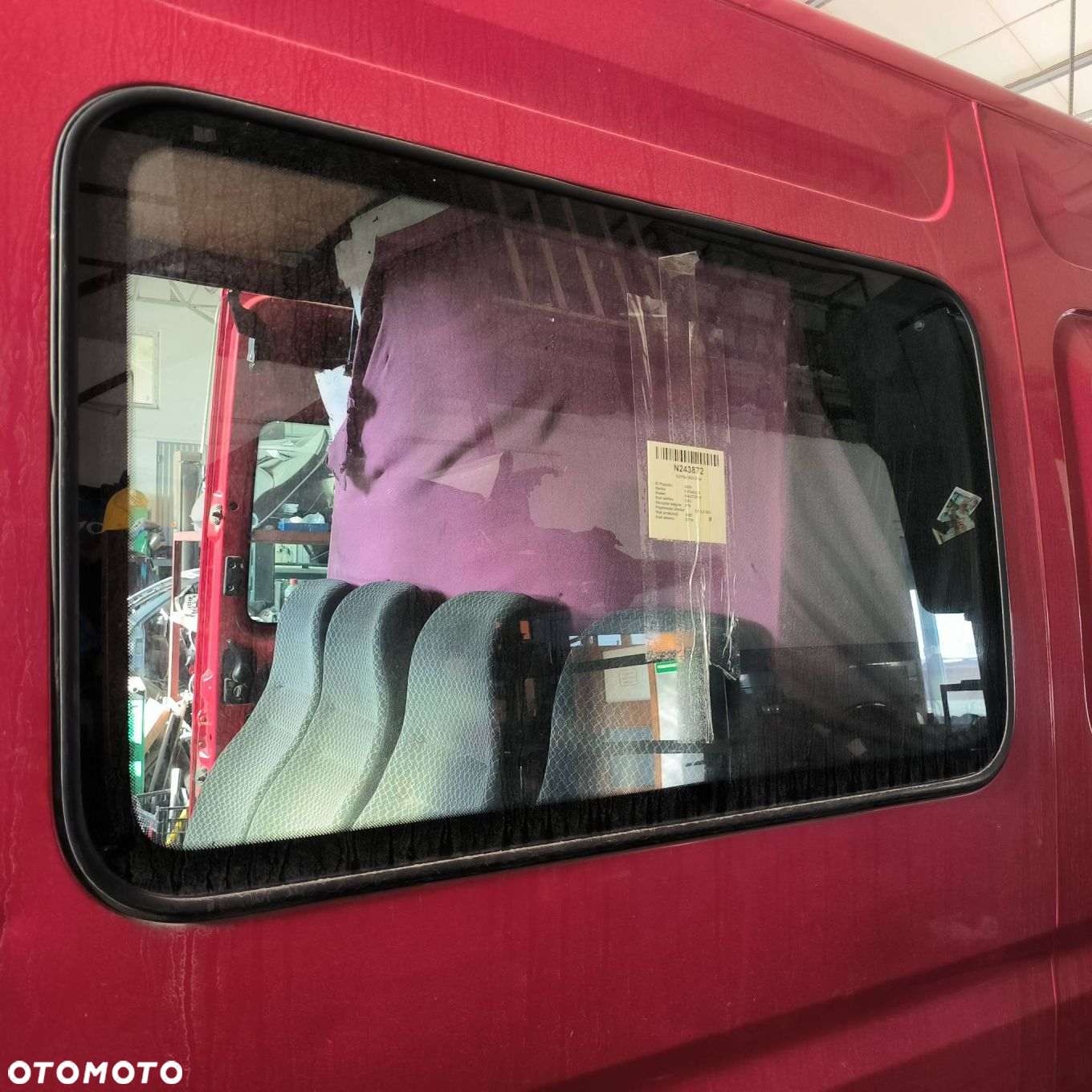 SZYBA BOCZNA RENAULT MASTER II - 2