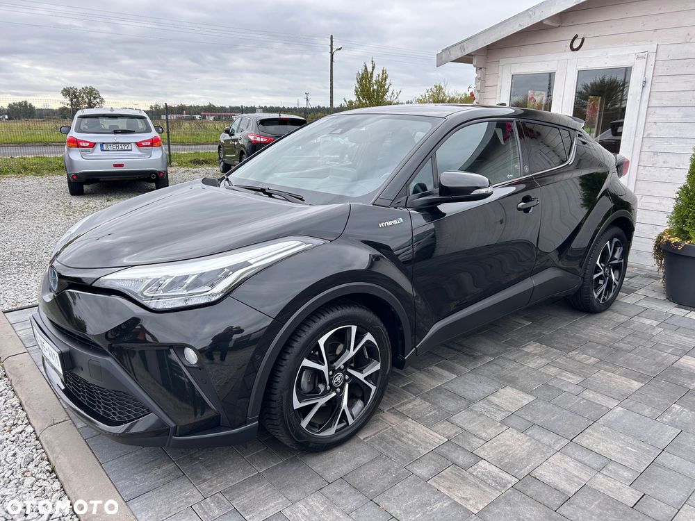 Toyota C-HR 2.0 Hybrid Team Deutschland
