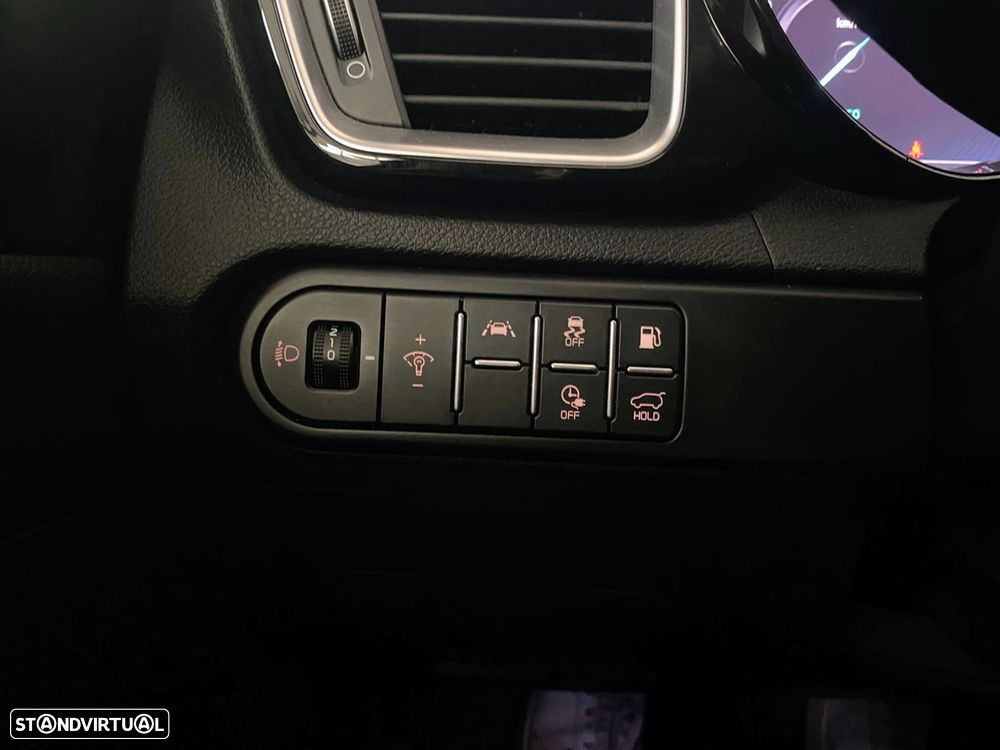 Kia XCeed 1.6 GDi PHEV First Edition - 16