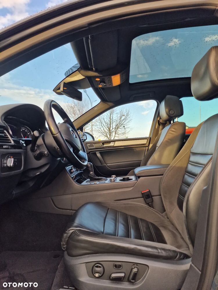 Volkswagen Touareg 3.0 V6 TDI BMT - 14