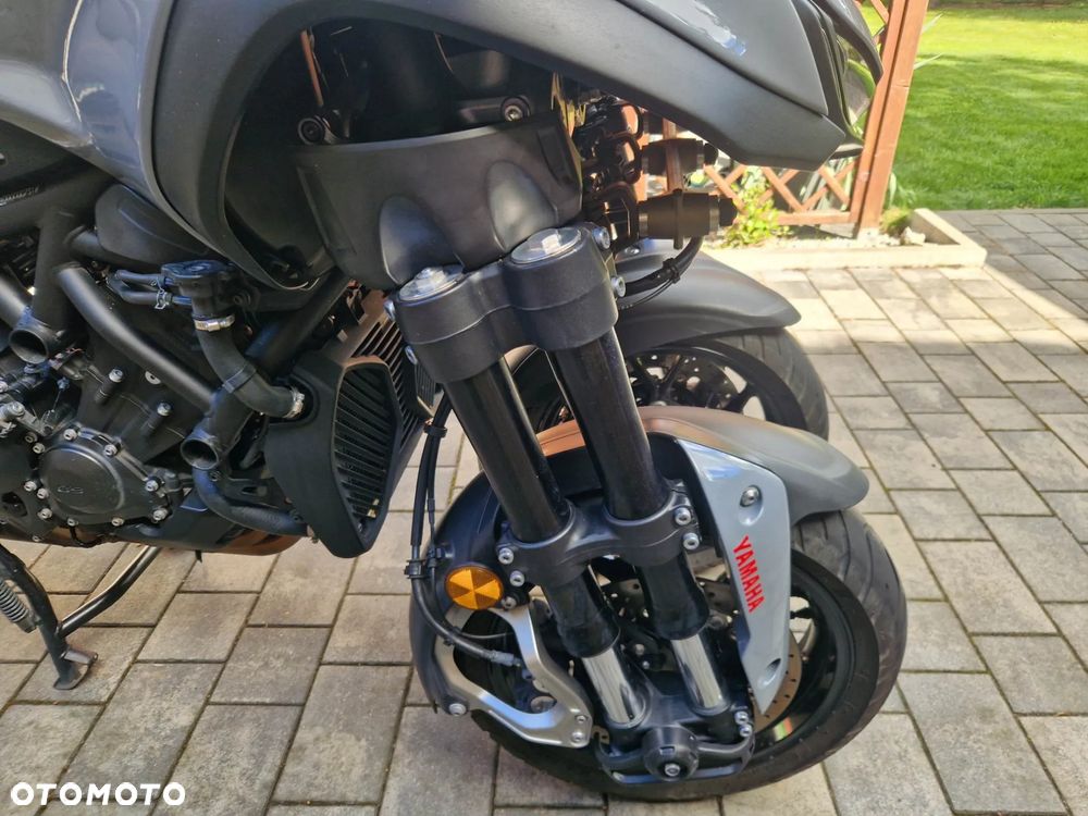 Yamaha NIKEN - 12