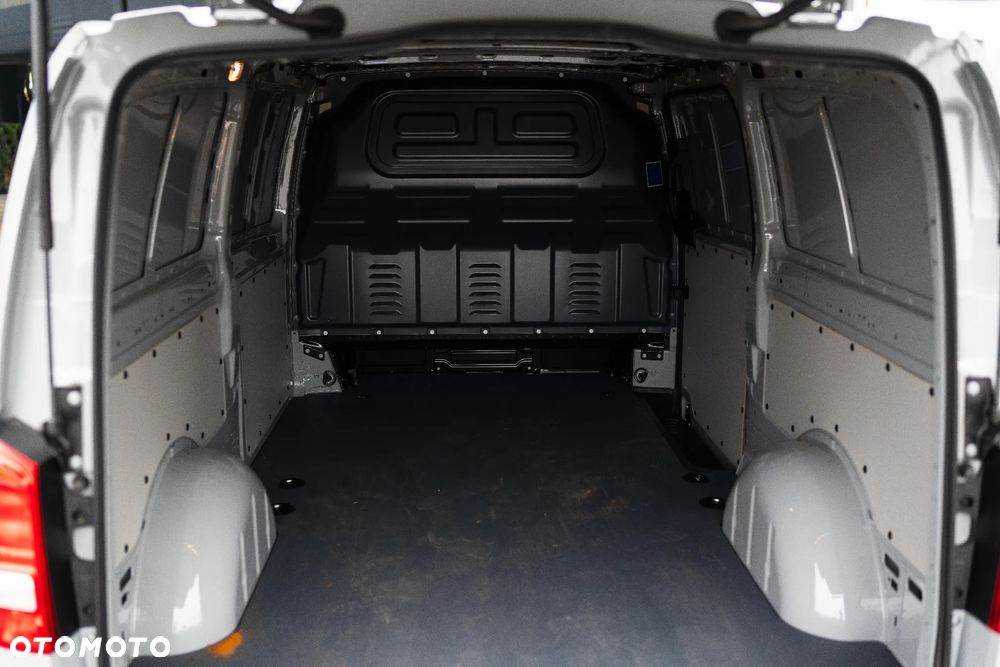 Mercedes-Benz Vito furgon - 28