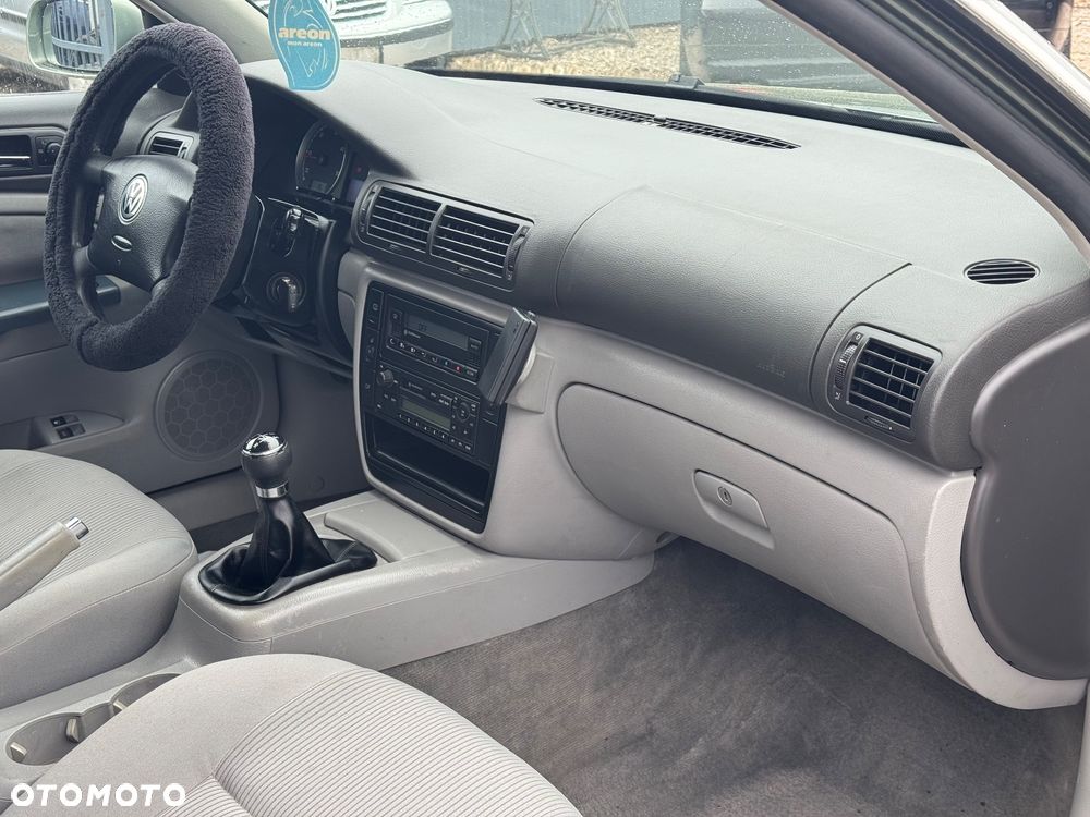 Volkswagen Passat 1.9 TDI - 19