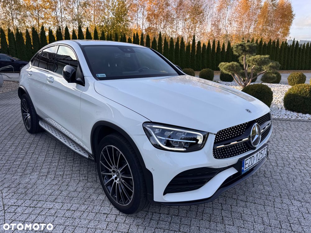 Mercedes-Benz GLC 300 e 4-Matic AMG Line - 3