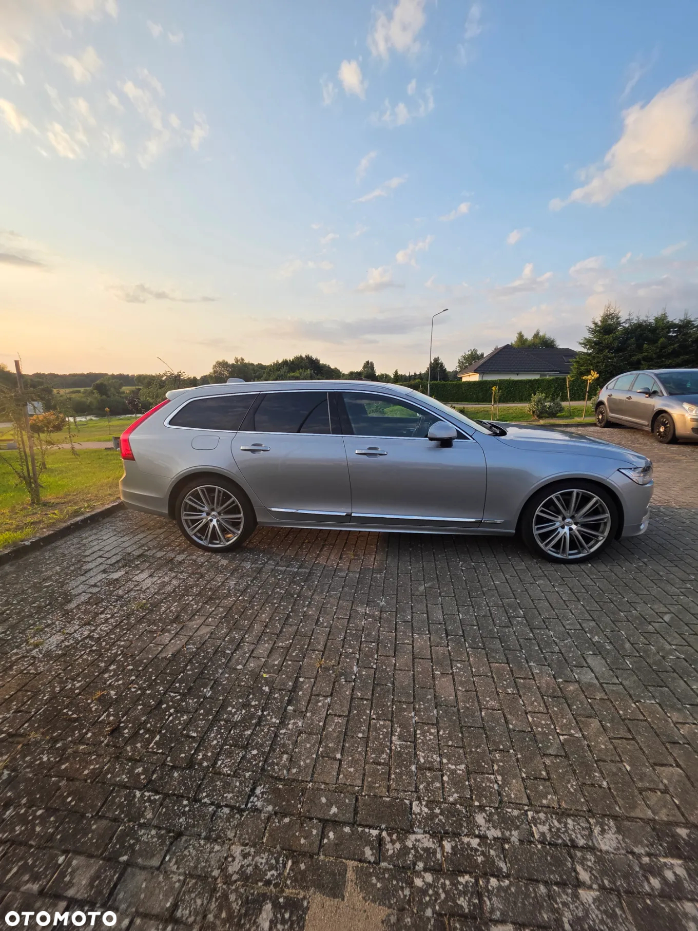 Volvo V90 D5 AWD Inscription - 23