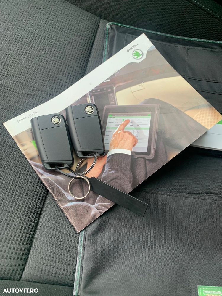 Skoda Octavia 1.4 TSI STYLE - 22