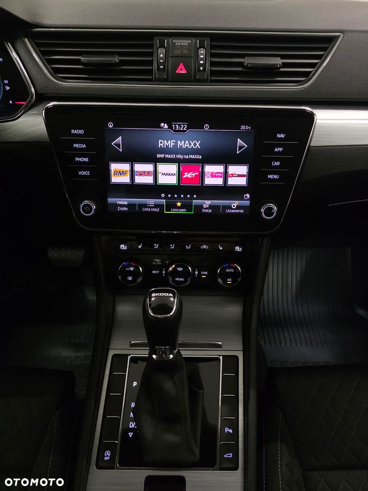 Skoda Superb 2.0 TDI SCR Style DSG - 12