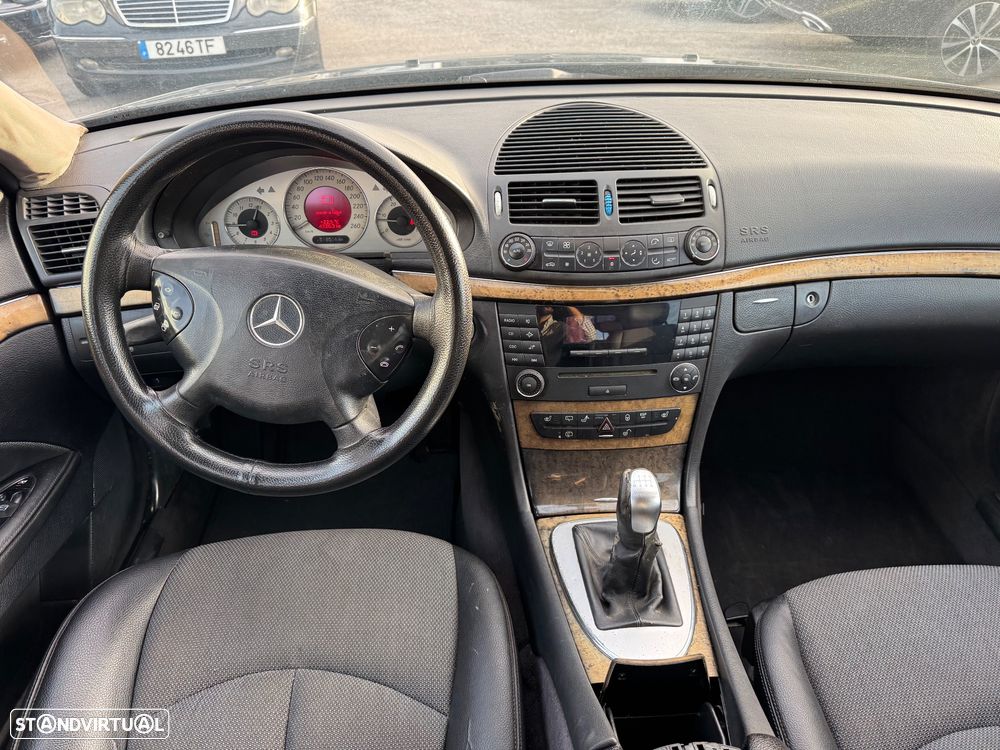 Mercedes-Benz E 220 CDI Avantgarde DPF - 14