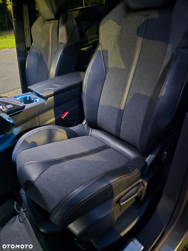 Peugeot 5008 THP 165 EAT6 Stop & Start Allure - 33