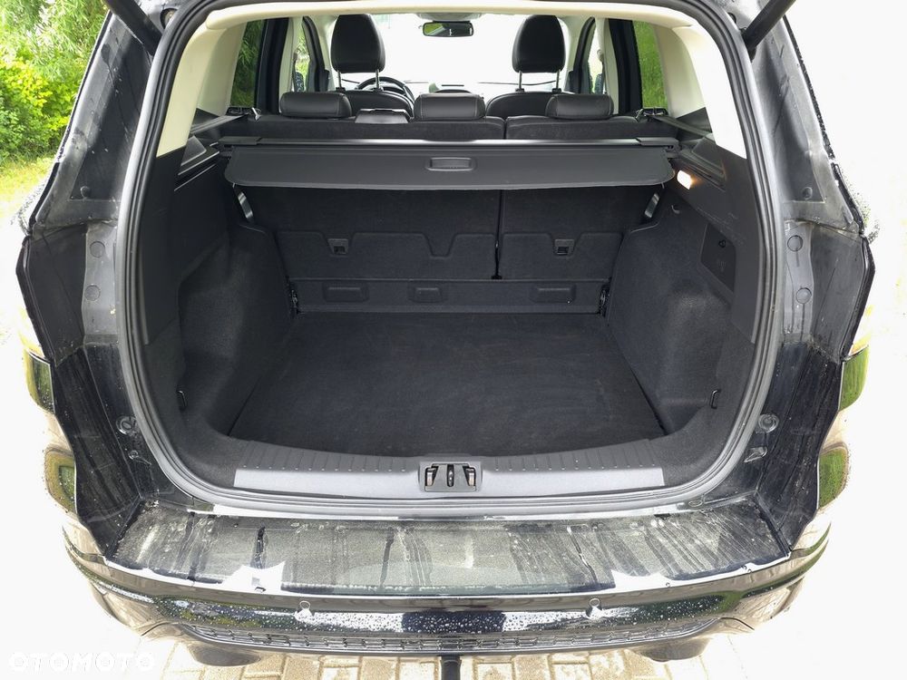 Ford Kuga Vignale 2.0 TDCi AWD - 38