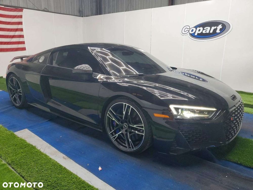 Używany Audi R8 Coupé 2021 - 319 999 PLN, 93 611 km - Otomoto.pl
