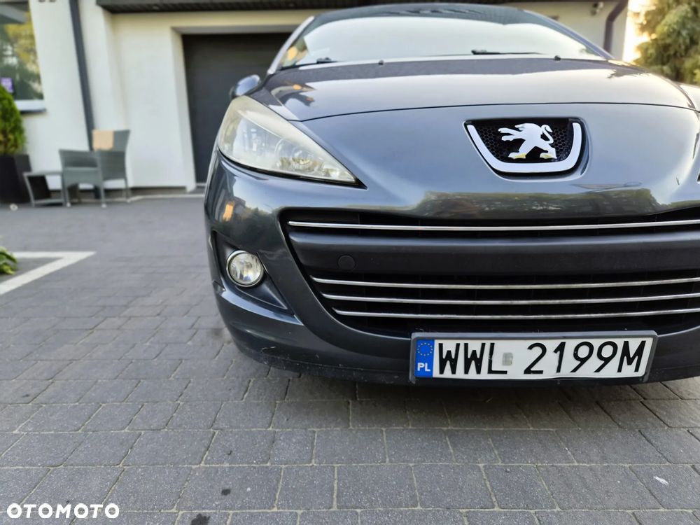 Peugeot 207 - 33