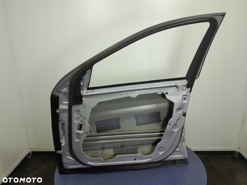MERCEDES R W251 DRZWI PRZÓD PRAWE PRZEDNIE 775 - 7