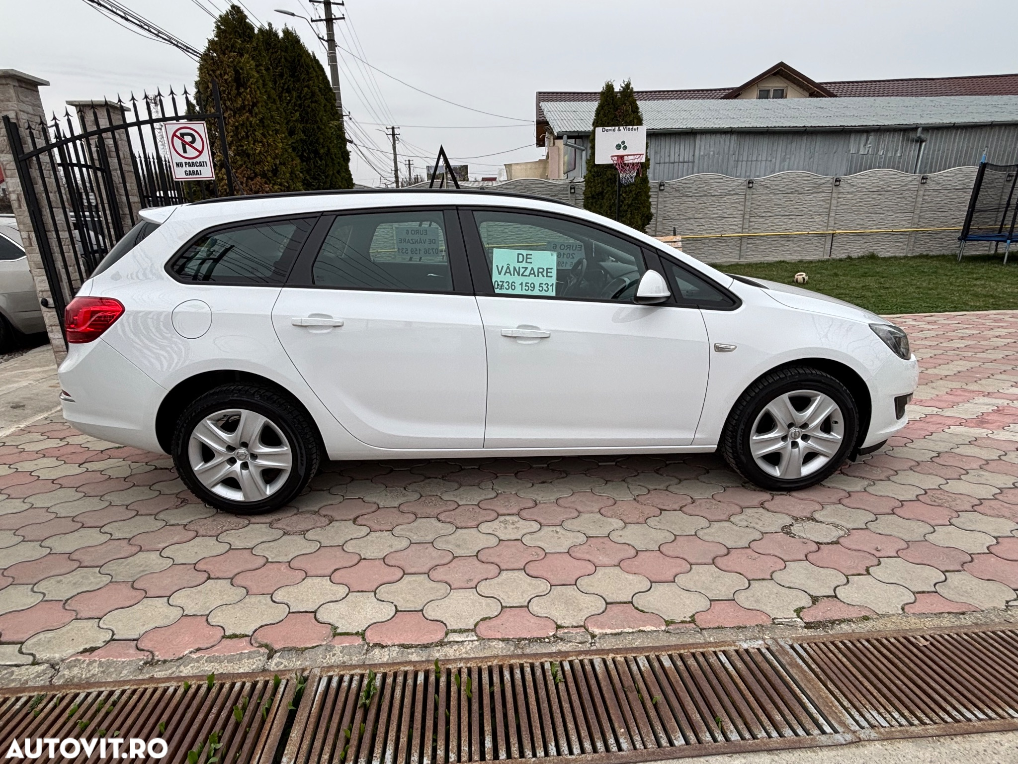 Opel Astra 1.6 CDTI DPF ecoFLEX Sports TourerStart/Stop Edition - 17