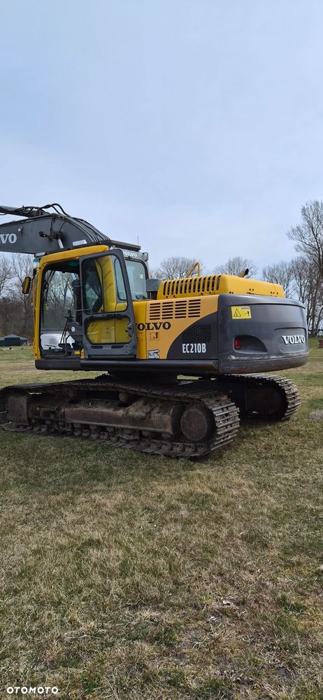 Volvo EC 210 BLC - 4