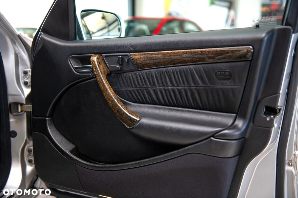 Mercedes-Benz Klasa C 43 AMG - 31