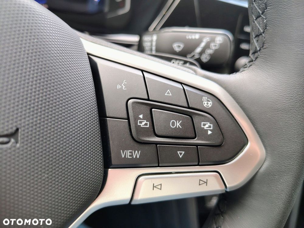 Volkswagen Touran - 15